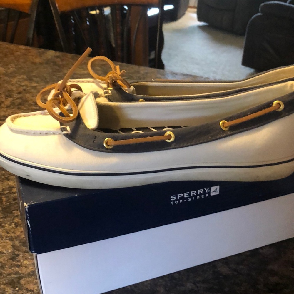 Women’s Sperry Shoes